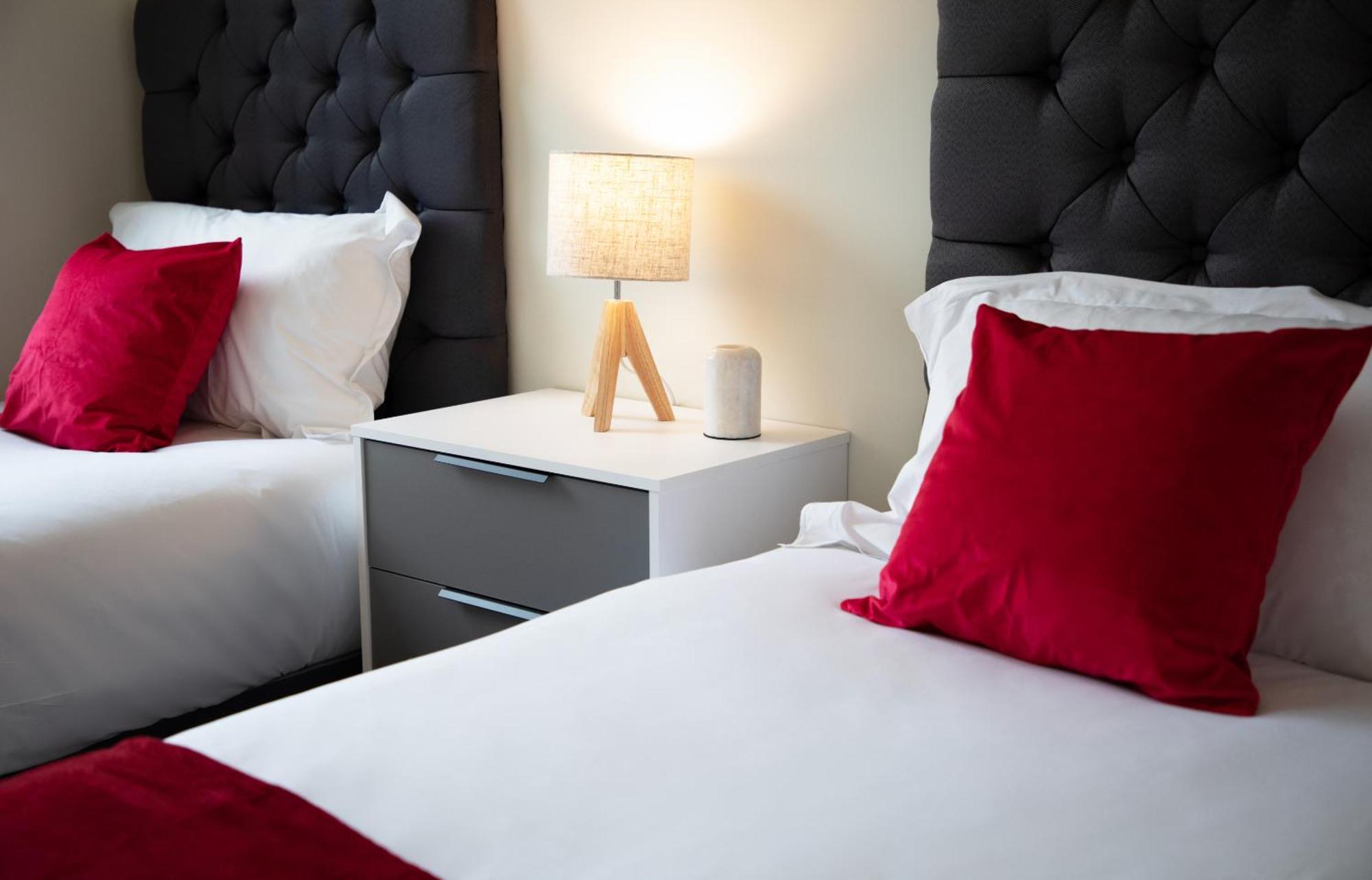 Apartmán The Kaizen West Bromwich Pokoj fotografie